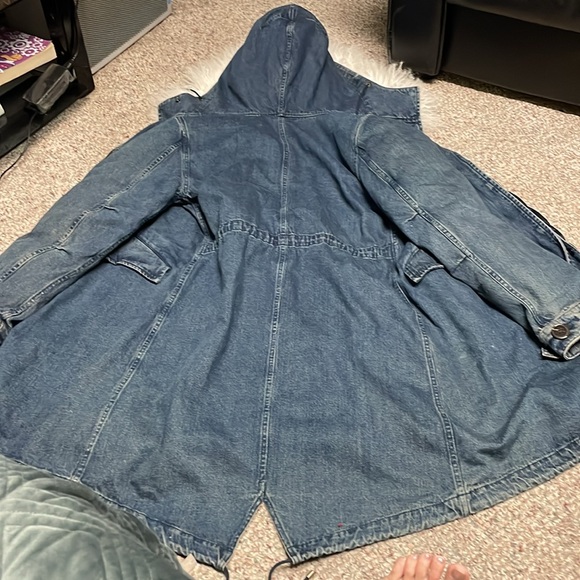 Intermix denim/puffer insert coat with alpaca hood trim - Picture 12 of 12